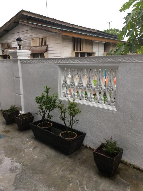 Sri Massa Homestay Batu Pahat Exteriér fotografie