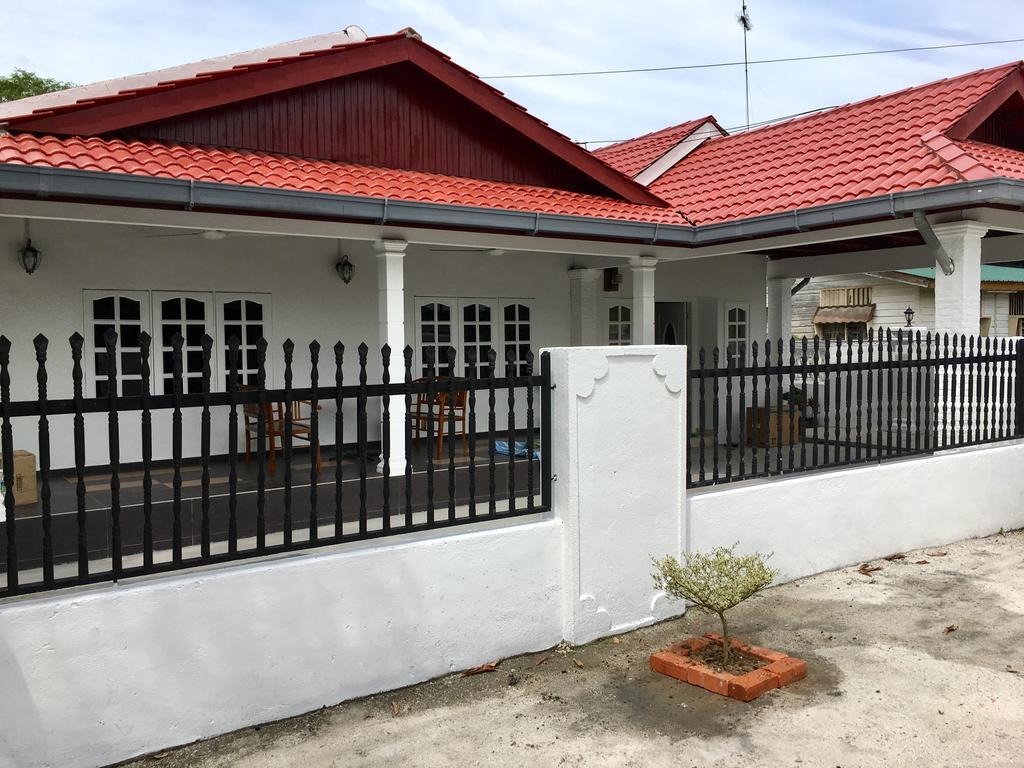 Sri Massa Homestay Batu Pahat Exteriér fotografie